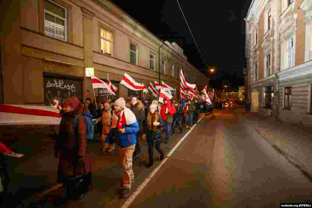 Lithuania - Belarusians marching through Vilnius streets to honour reburied 1863 heroes, 23Nov2019