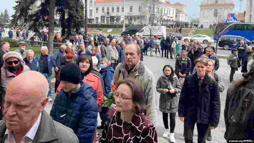 Belarus - Farewell ceremony with politician Stanislau Shushkevich in Minsk. 7May2022