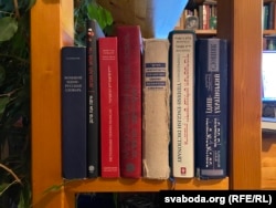 Слоўнікі мовы ідыш на паліцы Сяргея Шупы