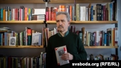 Сяргей Астраўцоў на прэзэнтацыі кнігі «Спадар Свабода» ў Горадні, 7 сакавіка 2020