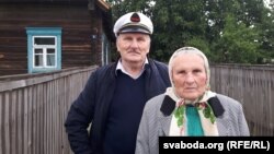 Міхаіл Шруб з маці. Вёска Хільчыцы