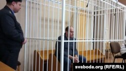 Арцём Бародзіч падчас судовага працэсу. Менск, 23 лютага 2016 году