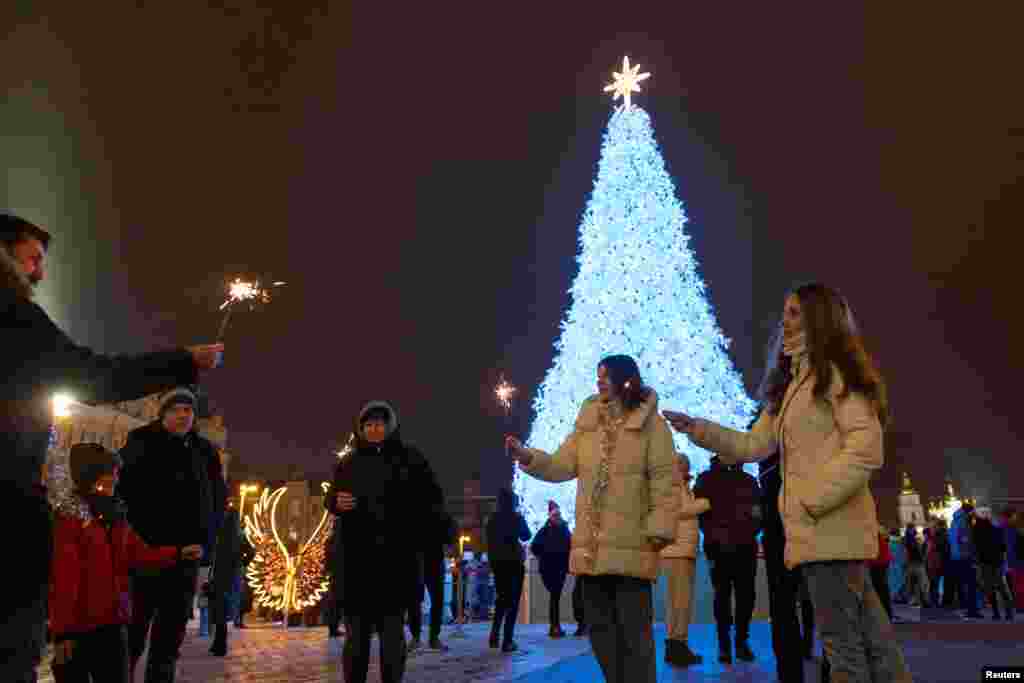 Падчас сьвяткаваньня Новага году ў Кіеве, Украіна