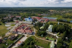 Жыровіцкі манастыр з вышыні птушынага палёту, архіўнае фота