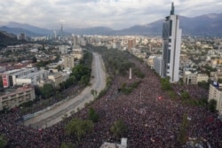 Акция протеста в Сантьяго. 25 октября 2019 года