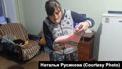 Оксана гордится своим рукоделием